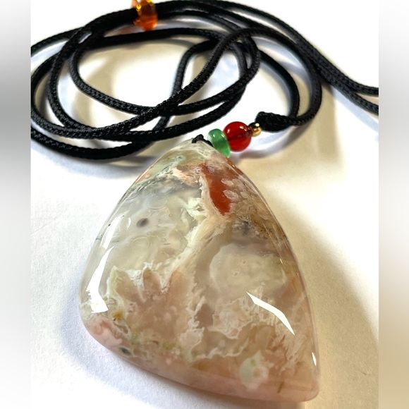 Natural Flower Agate Pendant with Cord Necklace Crystal Gemstone Jewelry - Picture 5 of 11